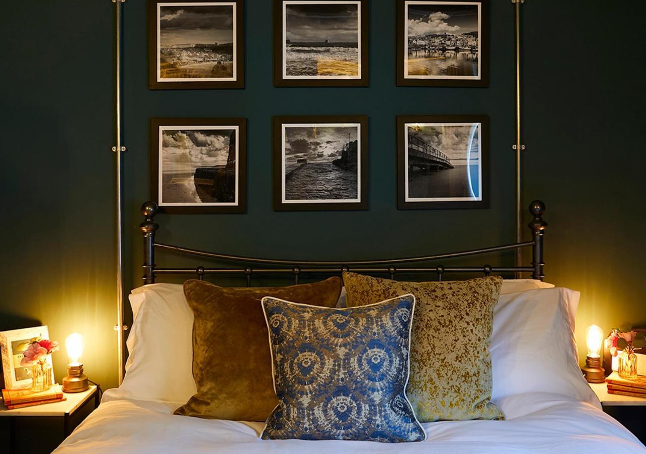 Boutique Fisherman'S Cottage In Old Town 스카버러 외부 사진